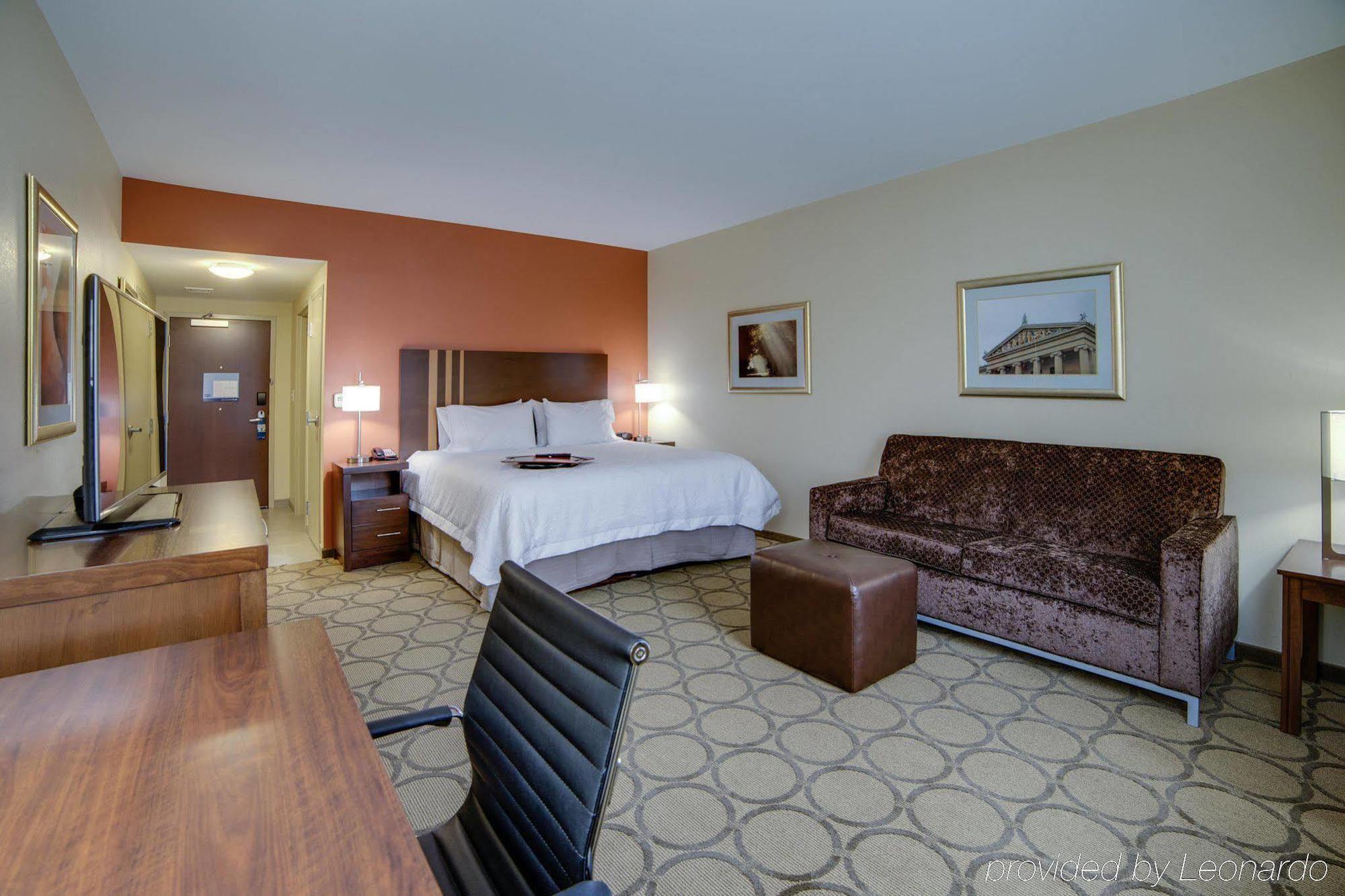Hampton Inn & Suites Philadelphia/Bensalem Ngoại thất bức ảnh